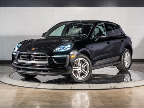 2026 Porsche Macan Base