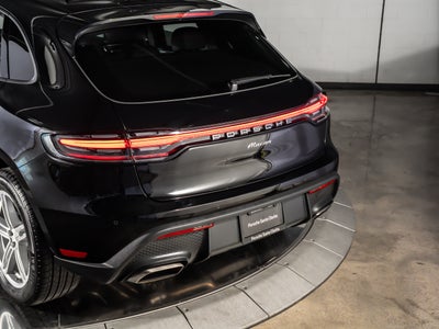 2026 Porsche Macan Base