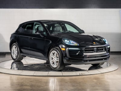2026 Porsche Macan Base