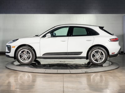 2025 Porsche Macan Base