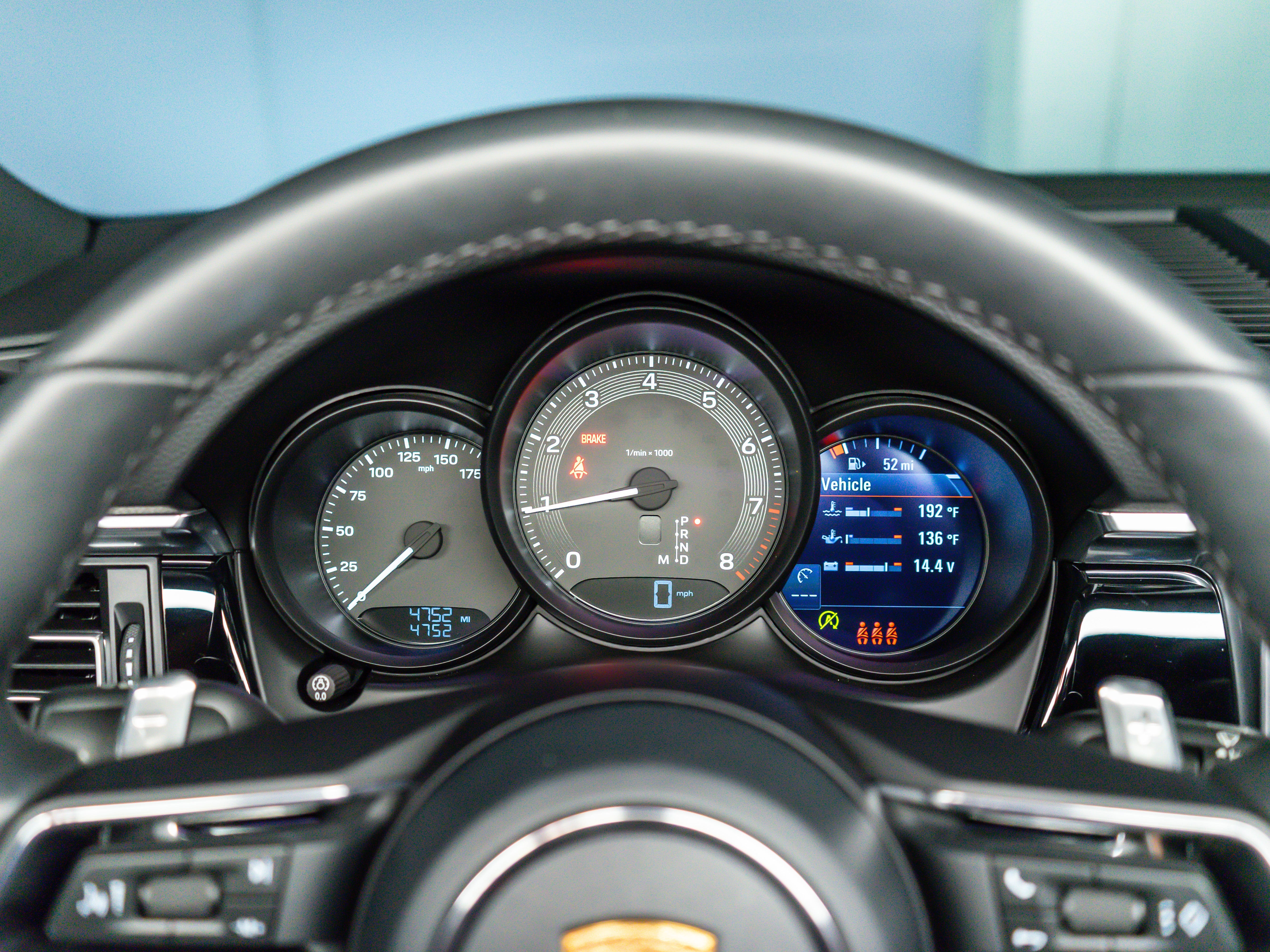 2026 Porsche Macan Base