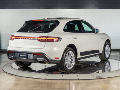 2026 Porsche Macan Base