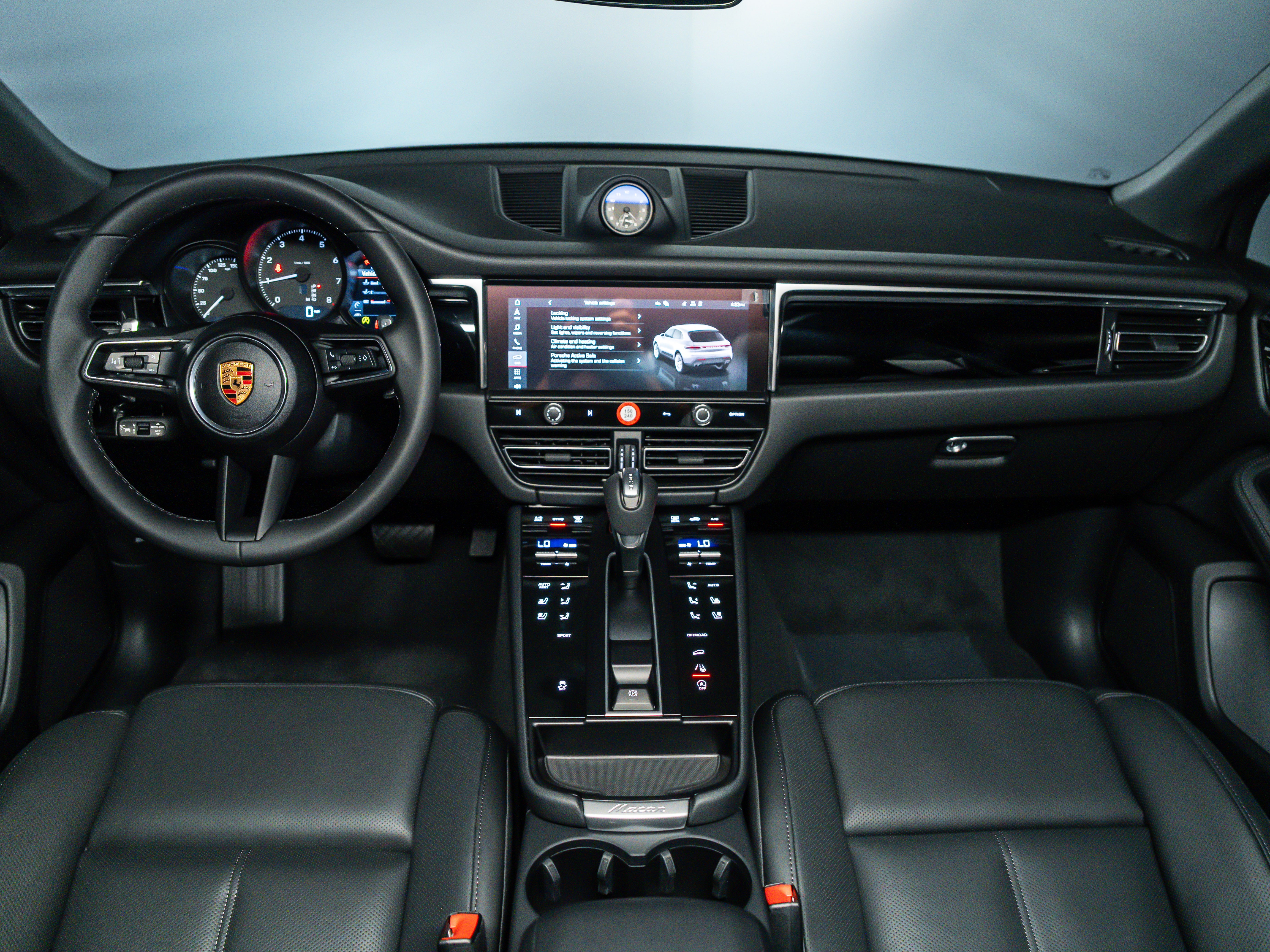 2026 Porsche Macan Base