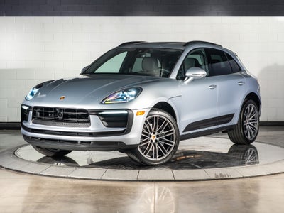 2026 Porsche Macan Base