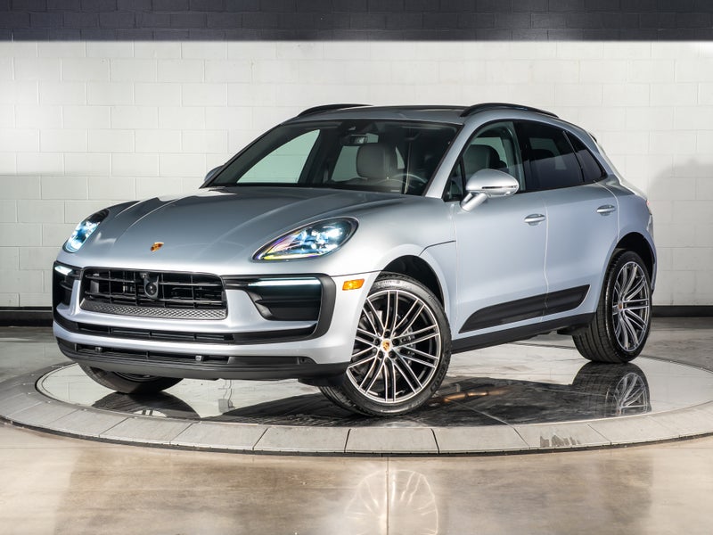 2026 Porsche Macan Base, exterior photo from the dealer listing