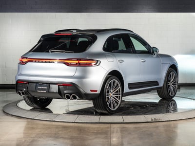 2026 Porsche Macan Base