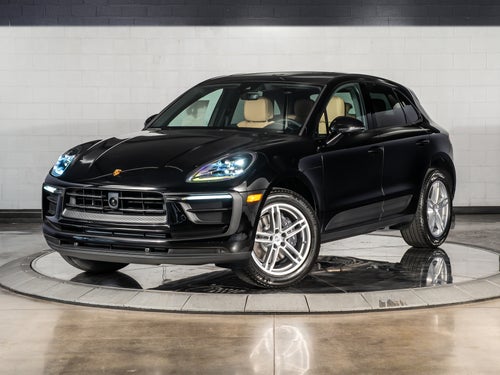 2026 Porsche Macan Base