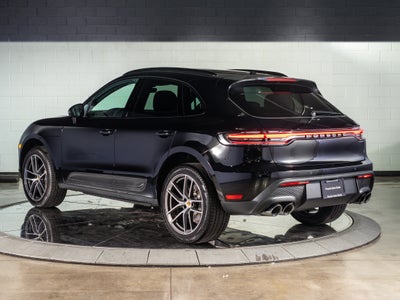 2026 Porsche Macan Base