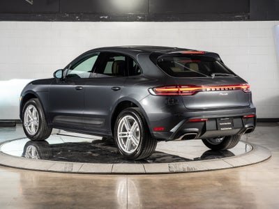 2026 Porsche Macan Base
