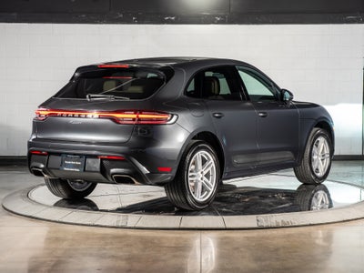 2026 Porsche Macan Base