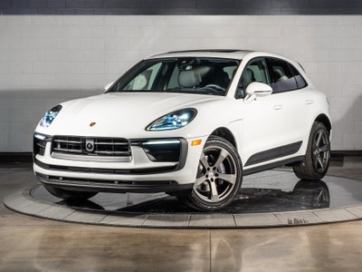 2026 Porsche Macan Base