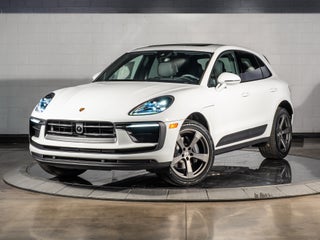 2026 Porsche Macan Base