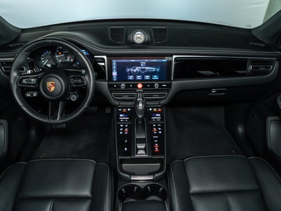 2025 Porsche Macan T