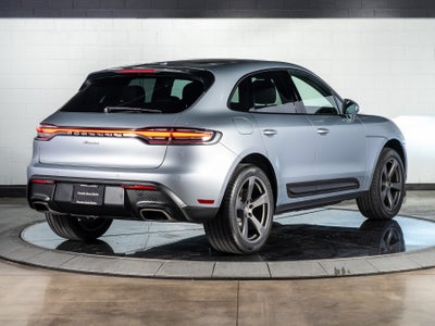 2026 Porsche Macan Base