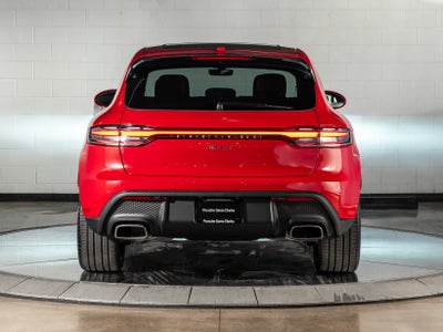 2026 Porsche Macan Base