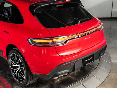 2026 Porsche Macan Base