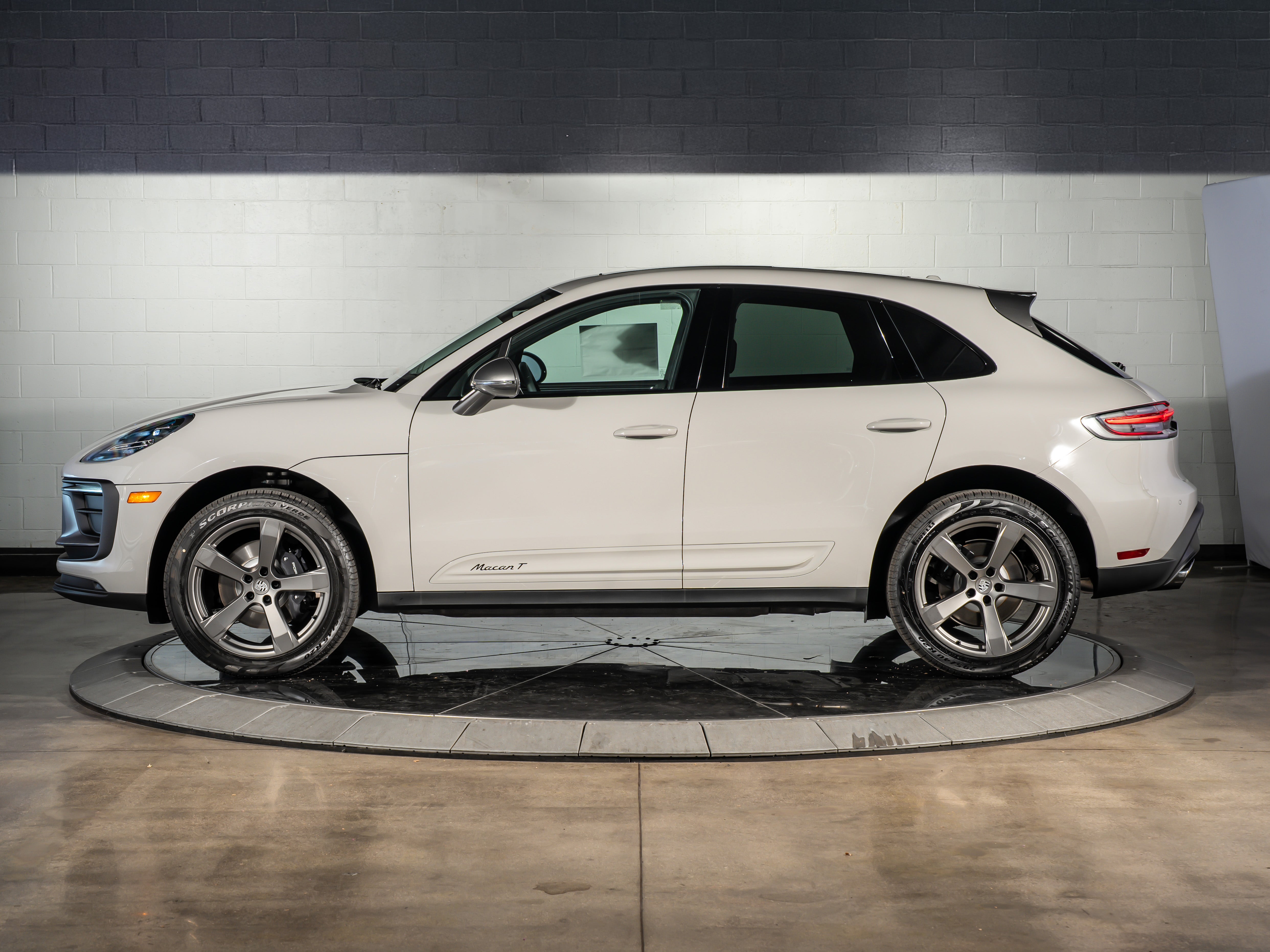 2026 Porsche Macan T