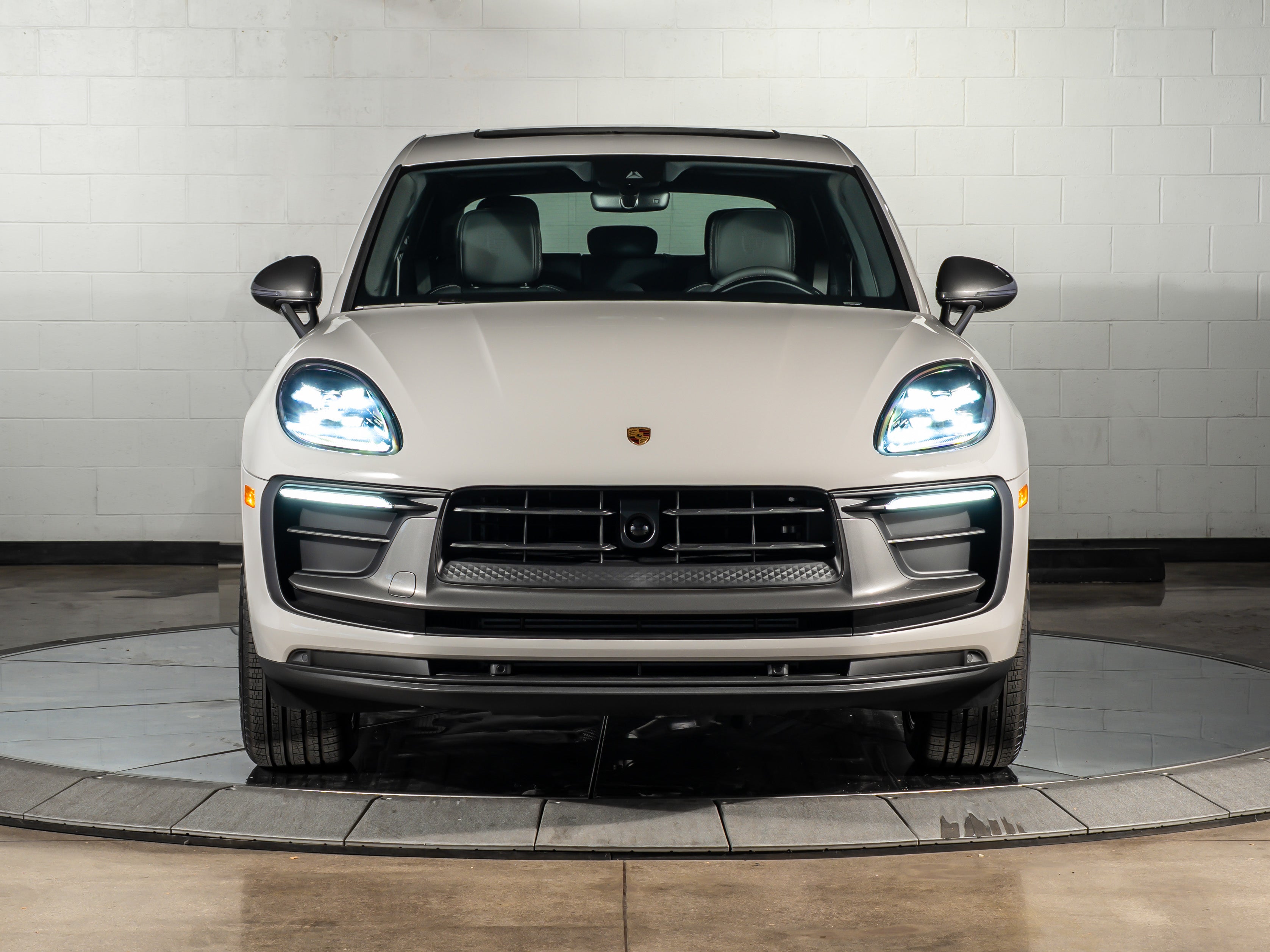 2026 Porsche Macan T
