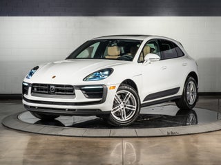 2026 Porsche Macan Base