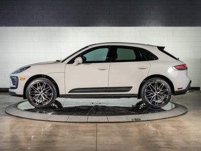 2024 Porsche Macan Base