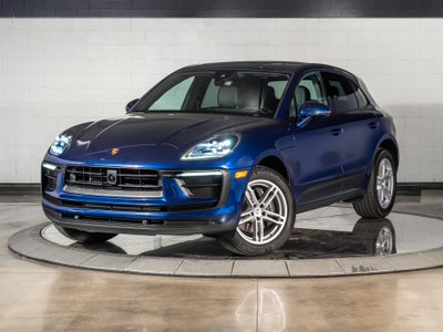 2026 Porsche Macan Base