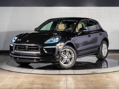 2026 Porsche Macan Base