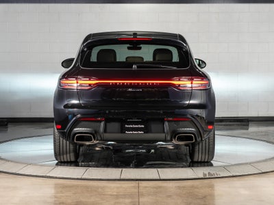 2026 Porsche Macan Base