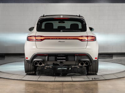 2026 Porsche Macan Base