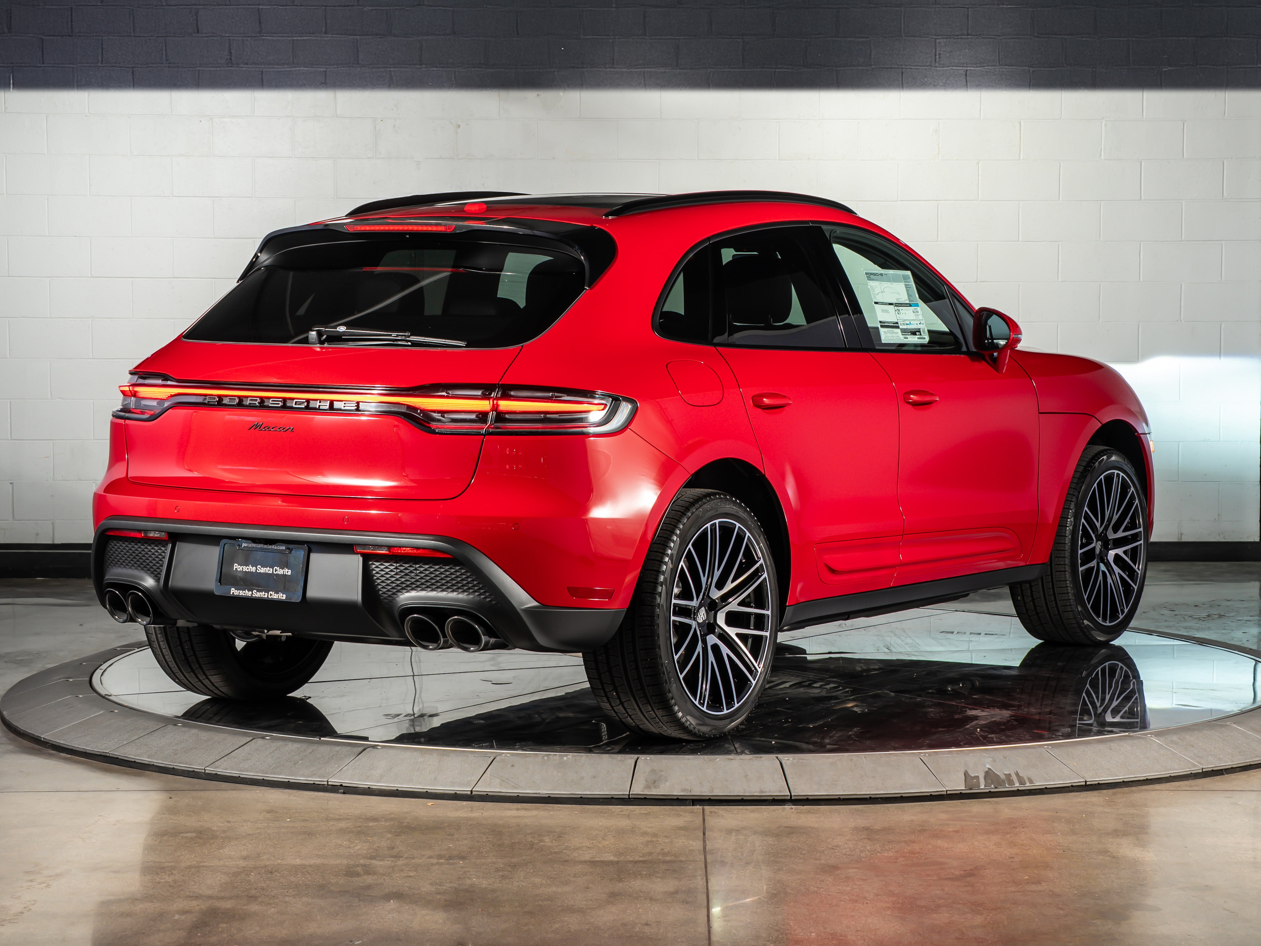 2026 Porsche Macan Base