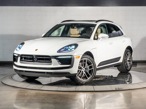 2026 Porsche Macan Base