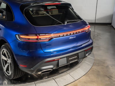 2026 Porsche Macan Base