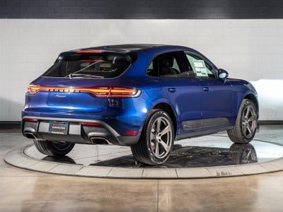 2026 Porsche Macan Base