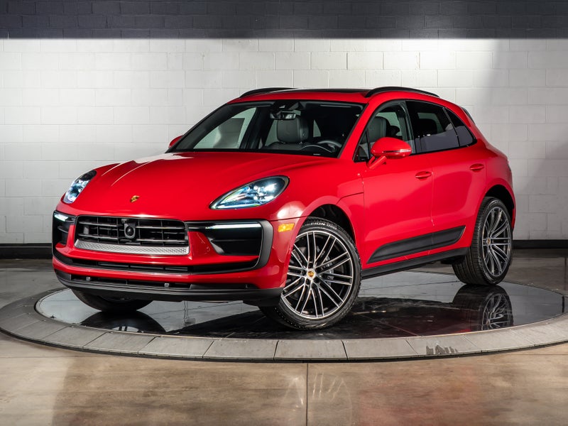 2026 Porsche Macan Base, exterior photo from the dealer listing