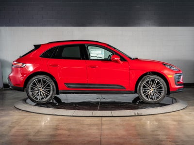 2026 Porsche Macan Base