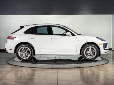 2025 Porsche Macan Base