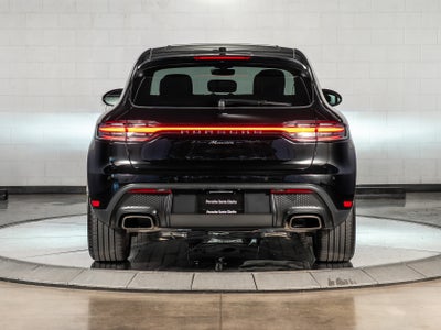 2026 Porsche Macan Base