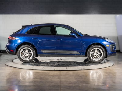 2026 Porsche Macan Base