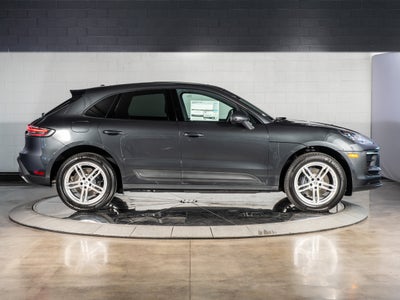 2026 Porsche Macan Base