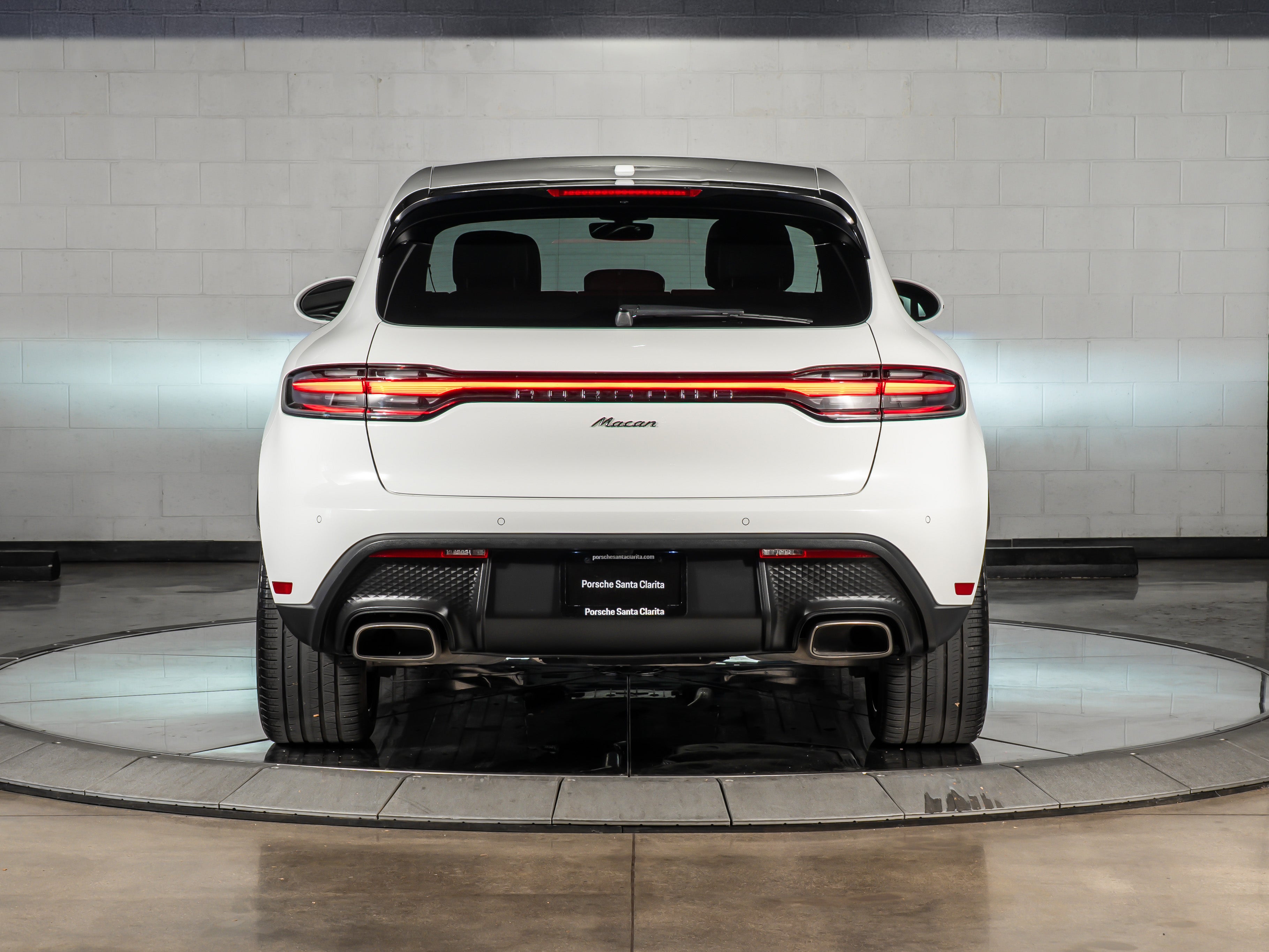 2023 Porsche Macan II
