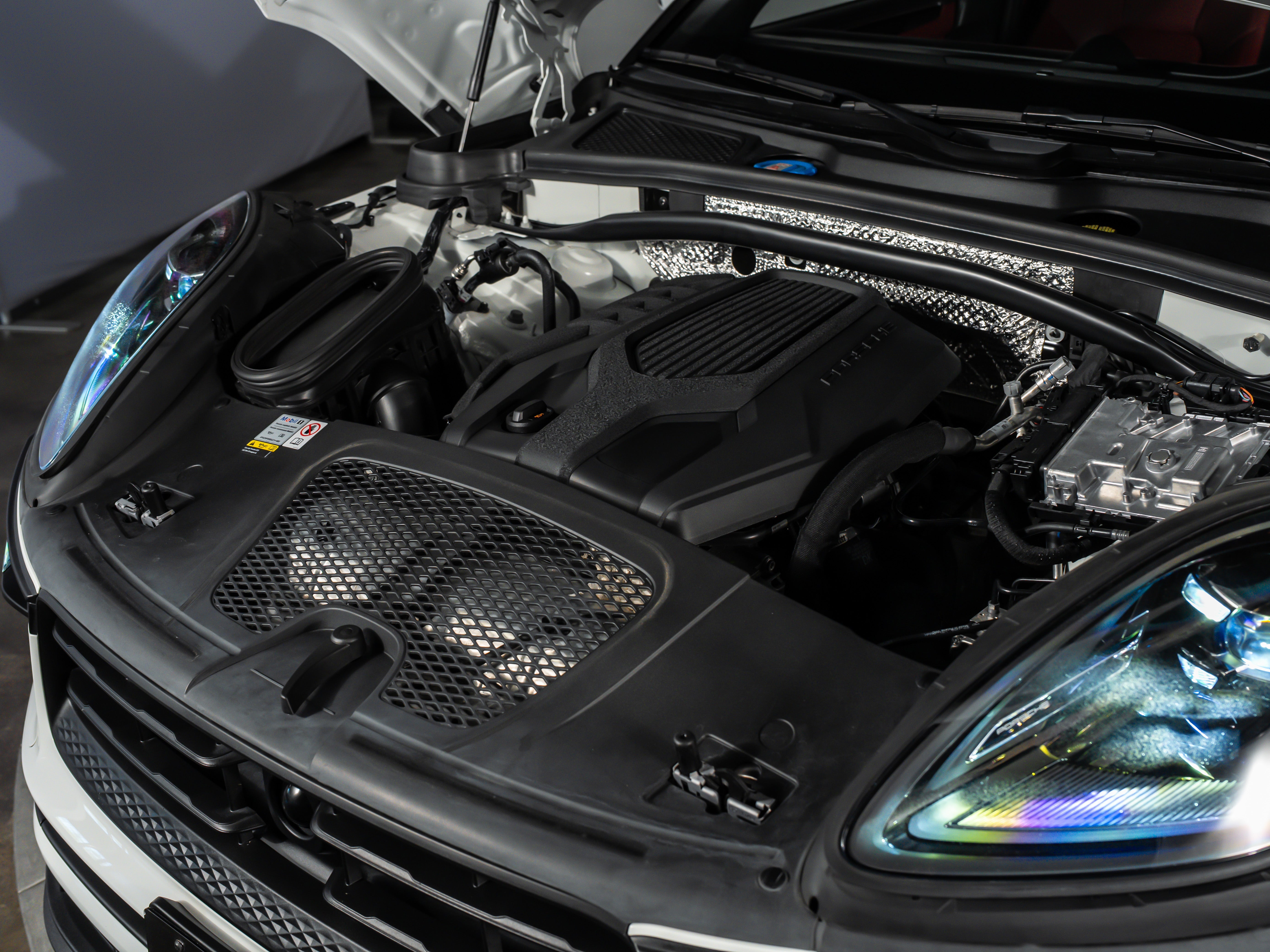 2023 Porsche Macan II