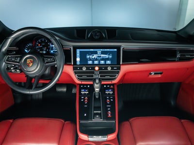 2023 Porsche Macan II