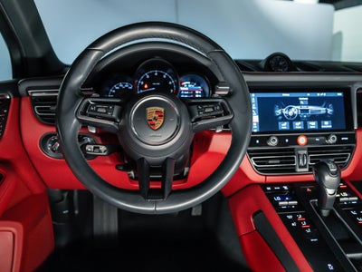 2023 Porsche Macan II