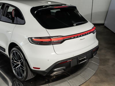 2023 Porsche Macan II