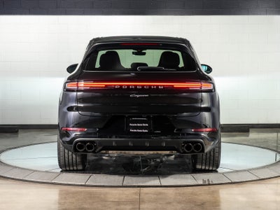 2025 Porsche Cayenne Base