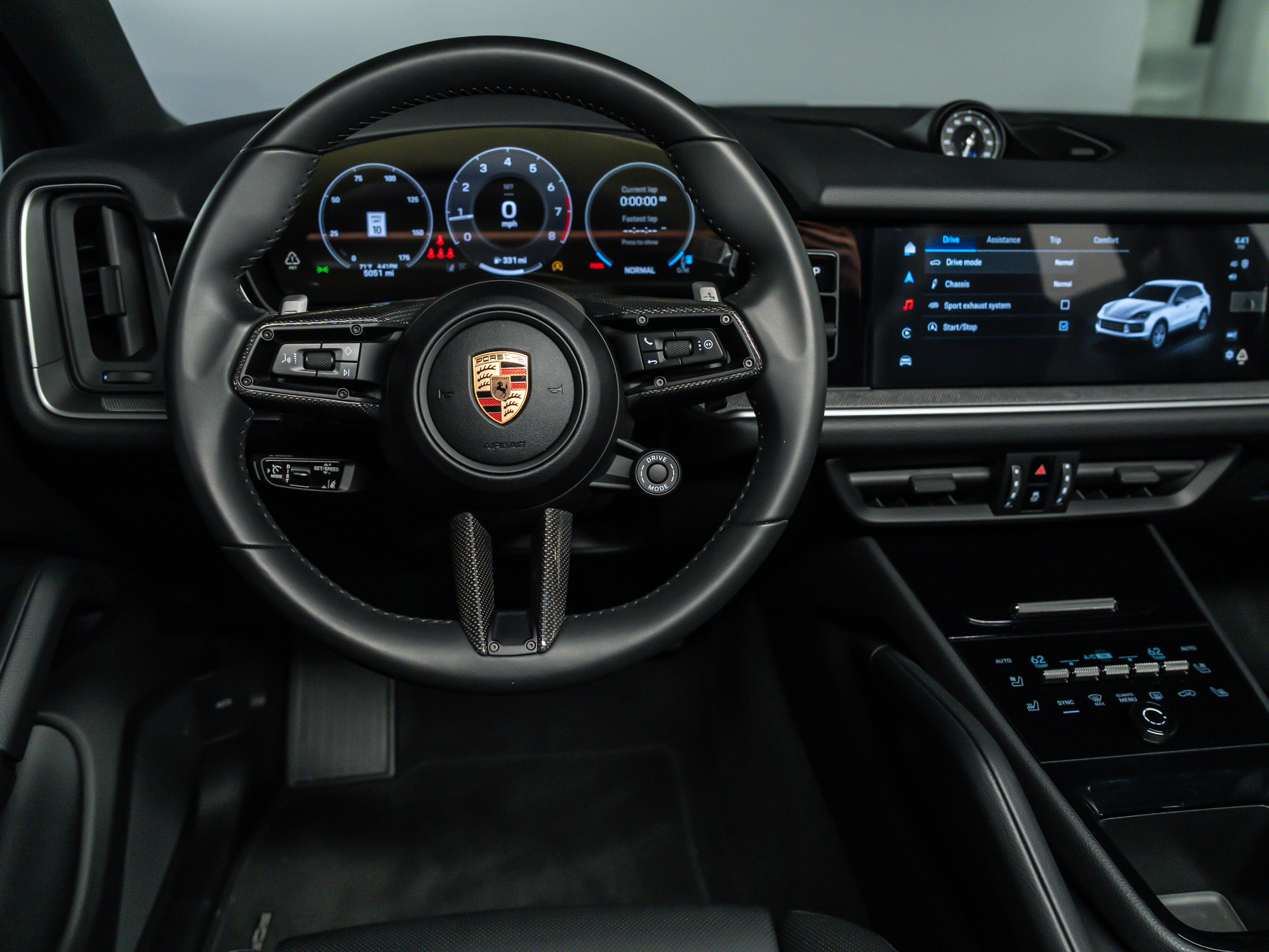 2025 Porsche Cayenne Base