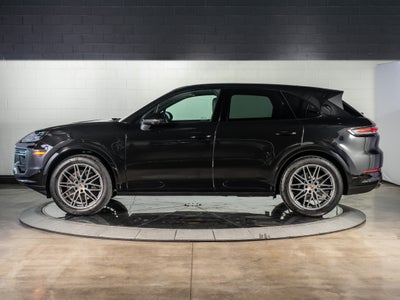 2025 Porsche Cayenne Base