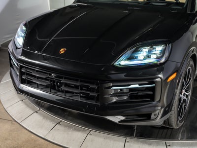 2025 Porsche Cayenne Base