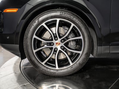 2025 Porsche Cayenne Base