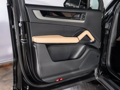 2025 Porsche Cayenne Base
