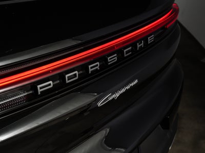 2025 Porsche Cayenne Base